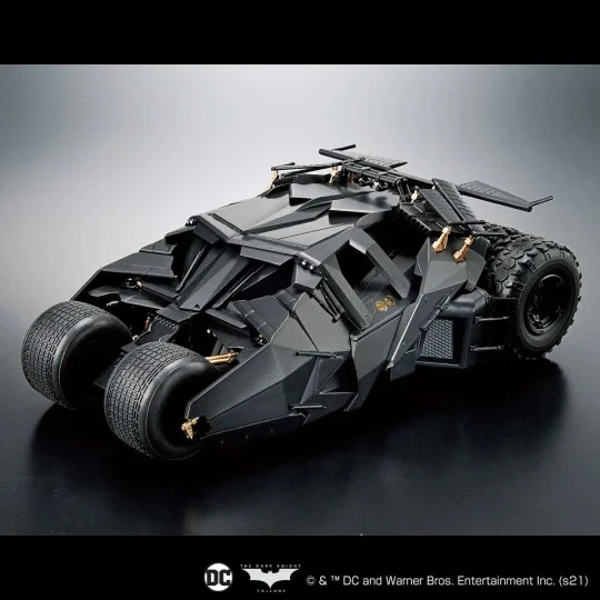 DC COMICS - Batmobile (Batman Begins) - Model Kit